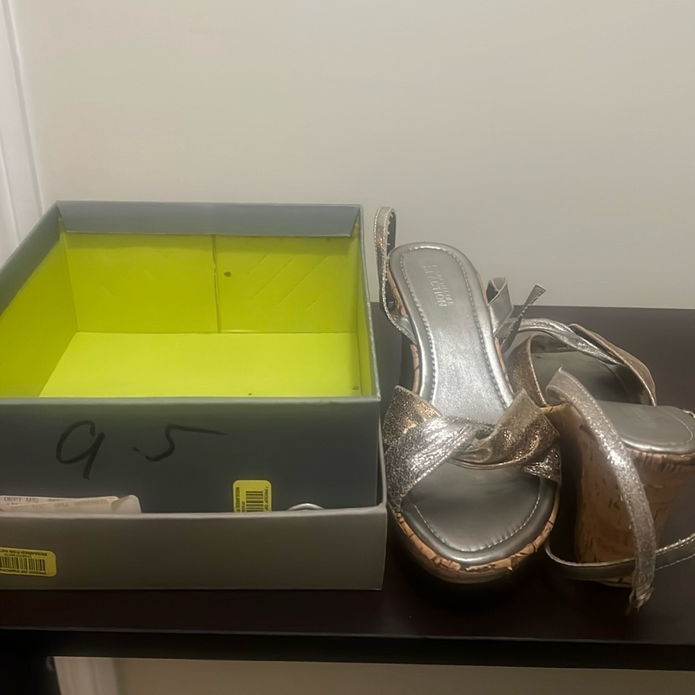 Kenneth Cole Reaction Wedge Sandals